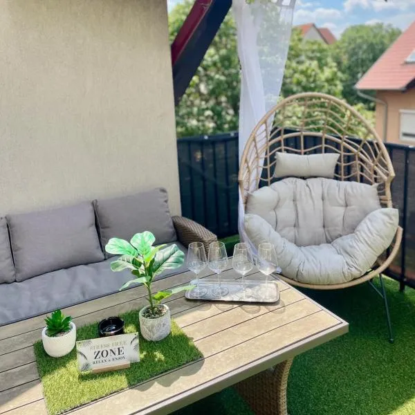 Fiore Rooftop Terrace Apartment, hotel a Debrecen