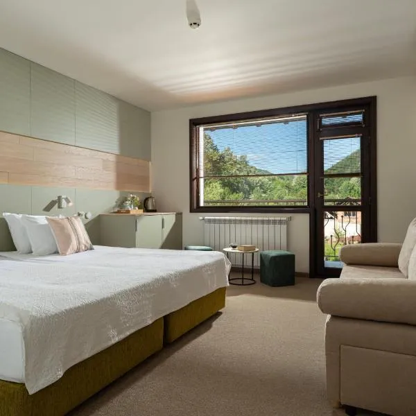 Family Hotel Bile – hotel w mieście Beli Osym