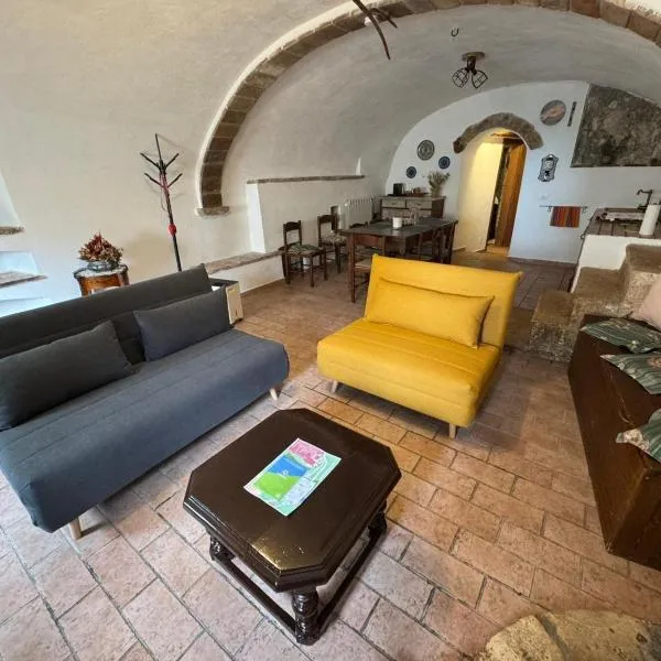 La Casa nella Roccia, hotel in Santo Stefano di Sessanio