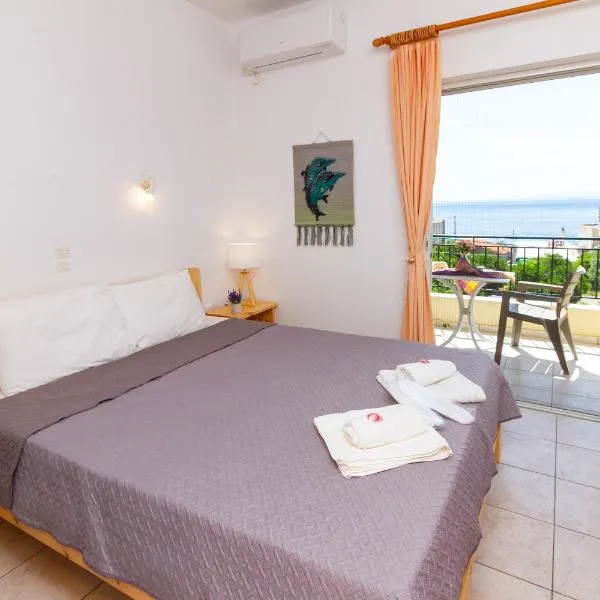 Davis Studios & Apartments - Ήλια Βόρειας Εύβοιας - 1' από τη θάλασσα, хотел в Иля