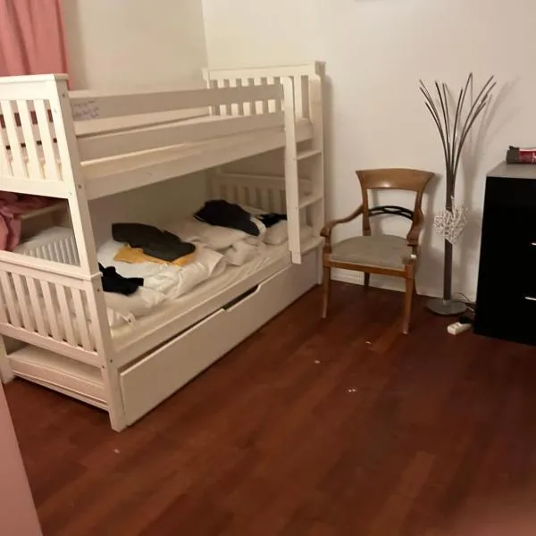 Schöne 2-Zimmer Wohnung Nähe Messe Riem, hotel u Minhenu
