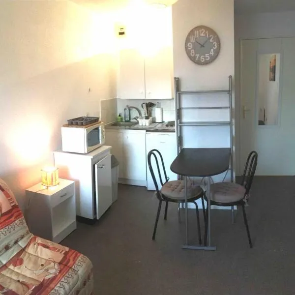 Studio BRITTANY, khách sạn ở Chambéry