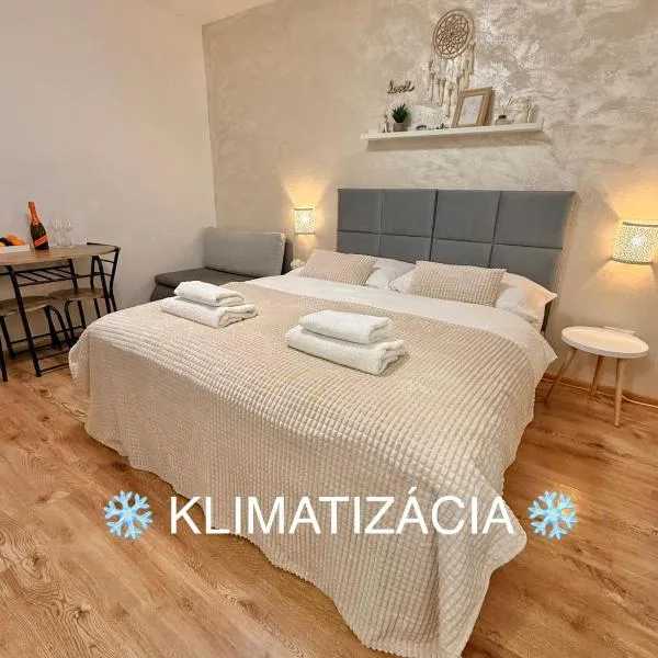 Apartmány ZELENÝ DOM, hotel en Podhájska