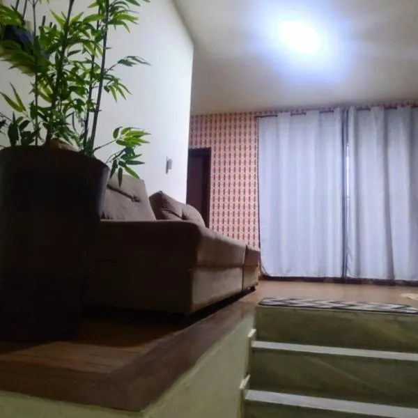 Pousada lar de paz sampaio, hotel a Curvelo