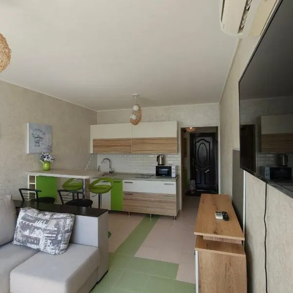 Апарт-отель Променад, Затока, hotel in Zatoka