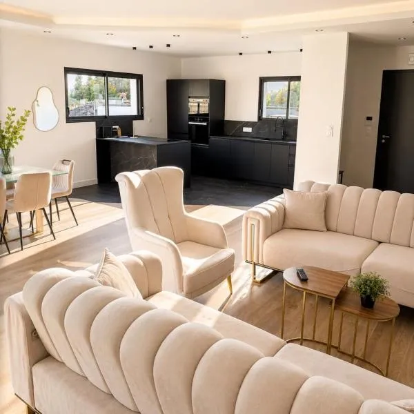 Le cocon 6 personnes, hotel em Saint-Julien-de-Concelles
