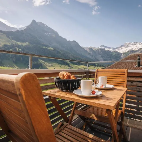 Chuenislodge1 - Traum Panorama - Balkon - Tiefgarage, hotel em Adelboden