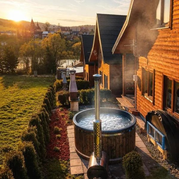Osada Zawóz domki z balią jacuzzi i sauną nad Jeziorem Solińskim, hótel í Zawóz