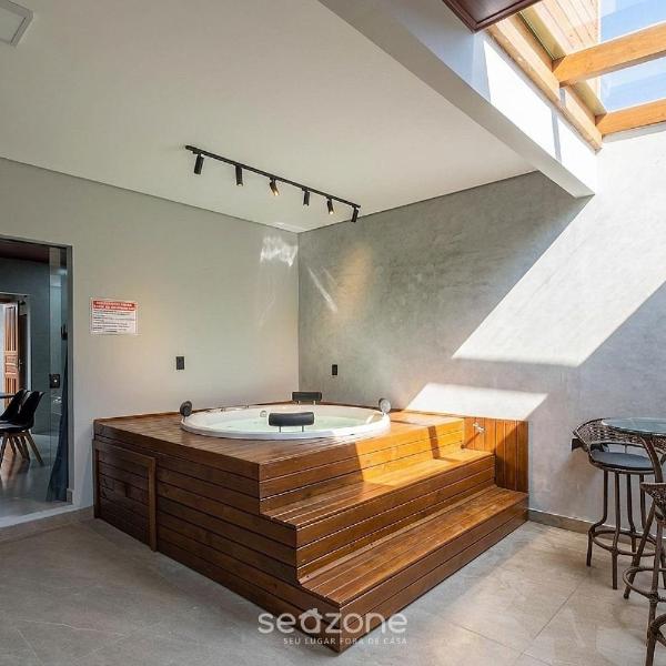 Casa Espaçosa c/ jacuzzi privativa Penha RMJ0130