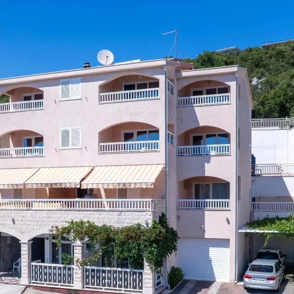 Apartments Obradović, hotel en Neum