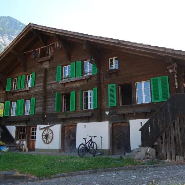 Lakeview Chalet 1 , Drligen: Därligen şehrinde bir otel