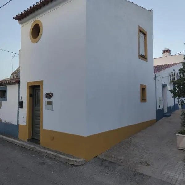 Refúgio de Motrinos Monsaraz, Hotel in Motrinos