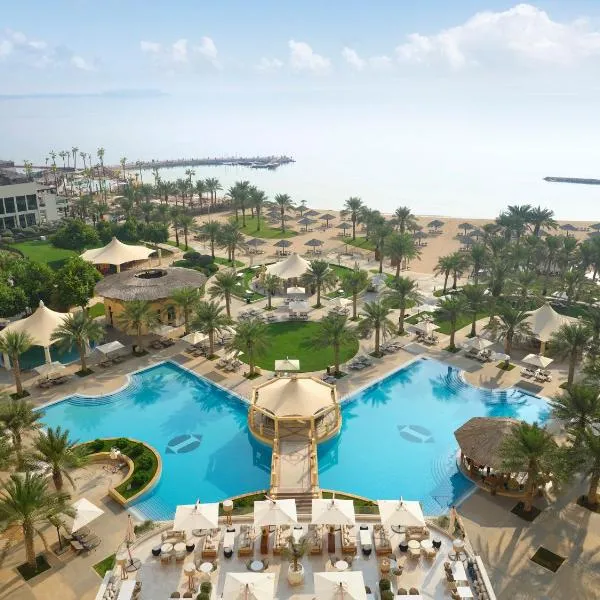 InterContinental Doha Beach & Spa by IHG, hotel a Doha