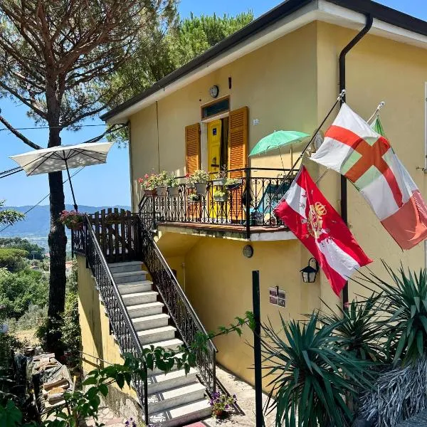 LA GINESTRA B&B, hotelli kohteessa Fosdinovo