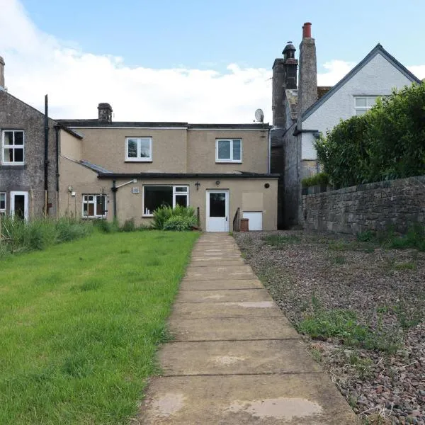 Ravens Heugh, Northumberland - sleeps 6, hotel v destinácii Thropton
