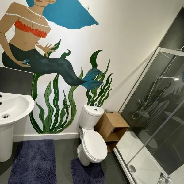 1 Marine House, hotel in Penzance