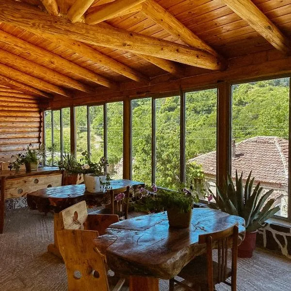 VEIS Country House, hotel v destinácii Kamenicë