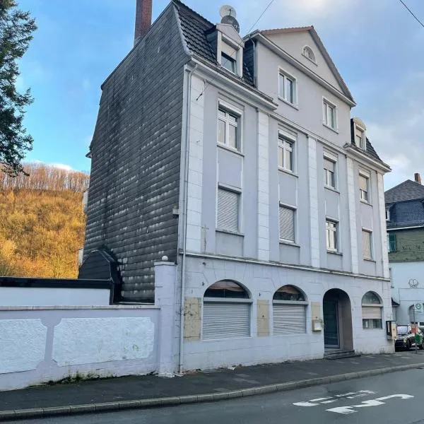 Schöne Ferien- und Monteurwohnung, hotel Ennepetalban