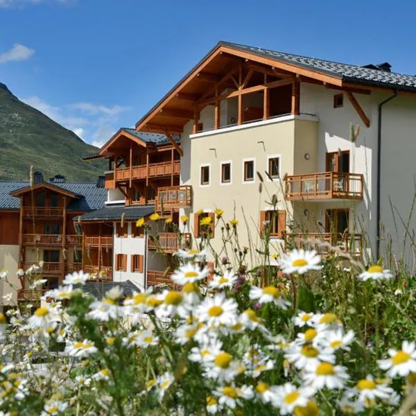 Le Chalet du Mont Vallon Spa Resort, hotel in Les Menuires