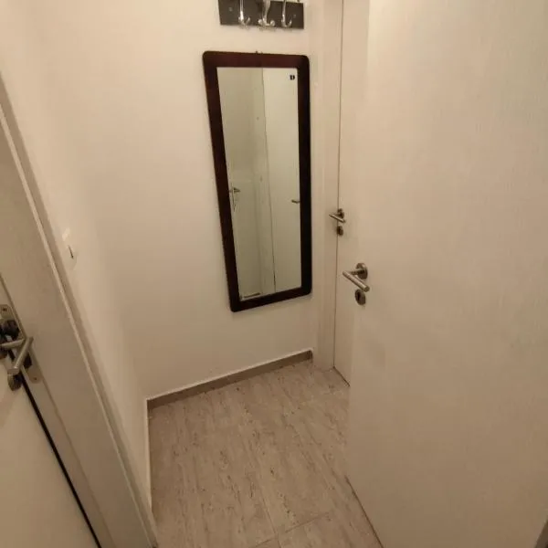 My place, hotel in Ibričevina
