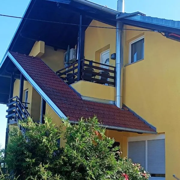 Apartment Petra Zabok A2-3km, hotel u Zaboku