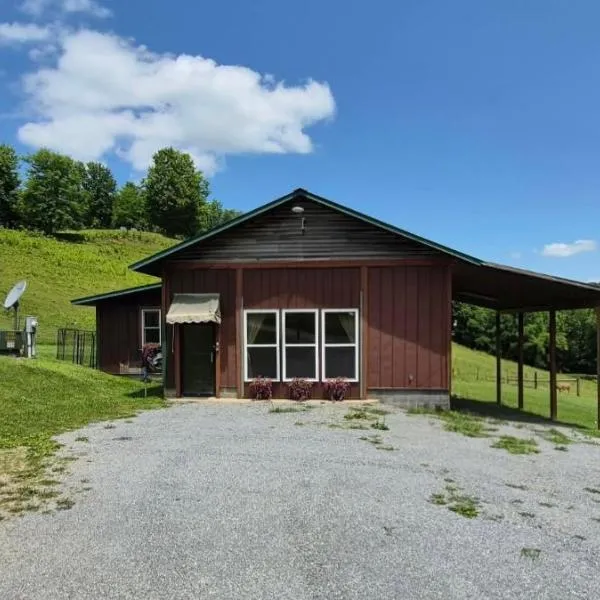 Relax Inn Creekside, hotel in Roan Mountain