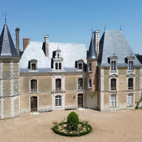 Chambres d'hôtes au Château Le Perray, hotel in Baugé-en-Anjou