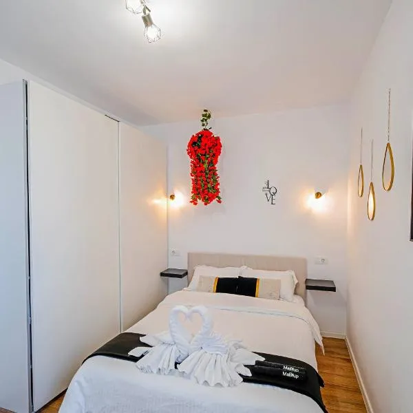 ChicStudio Full Kitchen AC Free Parking Popcorn, hotelli kohteessa Chiajna