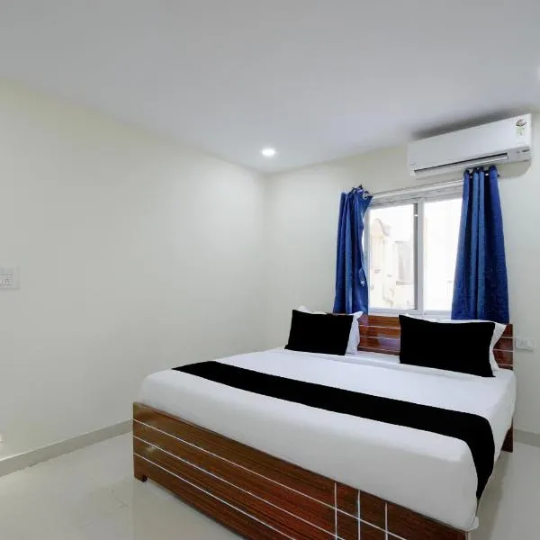 Hotel O Sree Nirvi, khách sạn ở Ameerpet