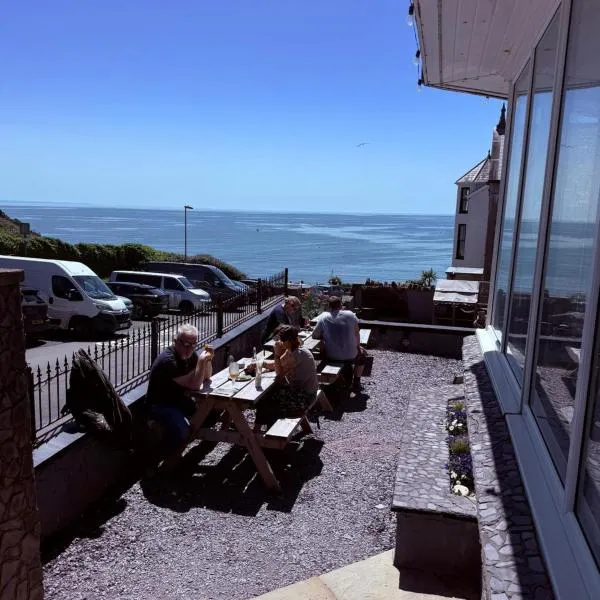 The Marine Hotel, hotel v mestu Criccieth