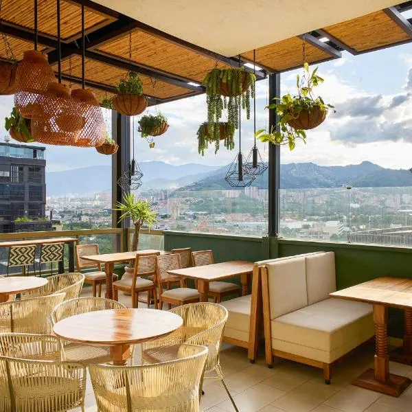 Golden Valley Hotel, hotel di Medellín
