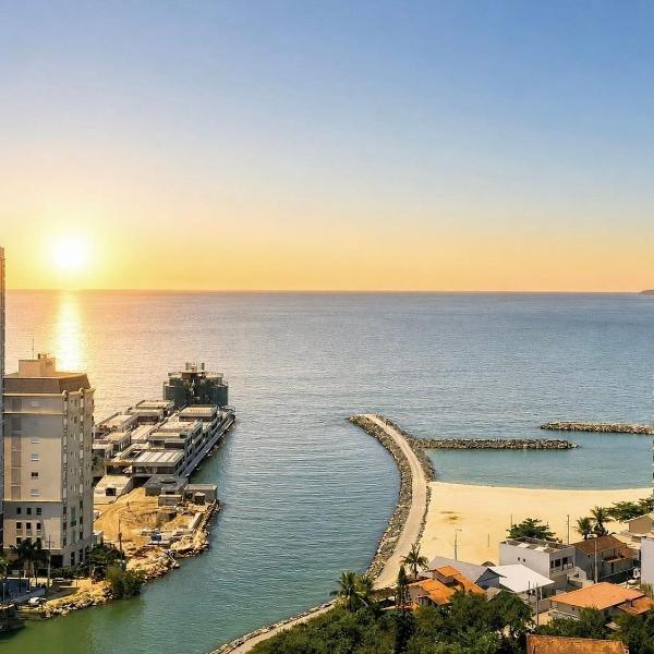 Apartamento 2 Suítes com Vista para o Mar em Perequê Porto Belo AT009