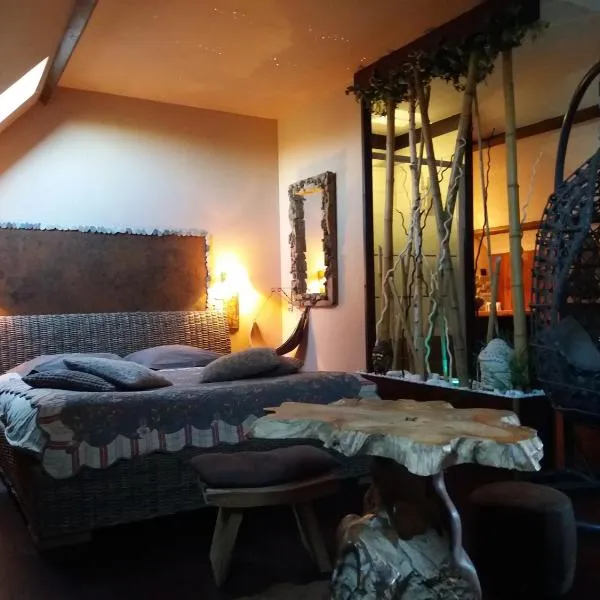 chambres d hotes ,hotel ,Secret d'une Nuit a vicq prės de onnaing,avec piscine, hotel em Valenciennes