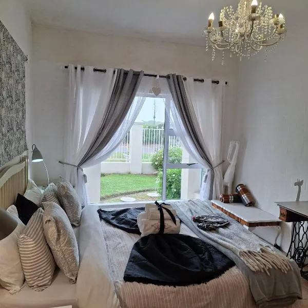 DolfinHouse, khách sạn ở Yzerfontein
