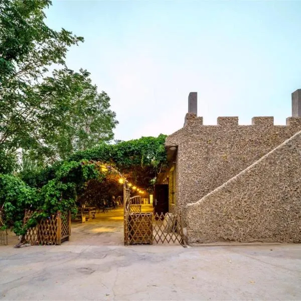Dunhuang Hu Yang Inn, hotel din Dunhuang