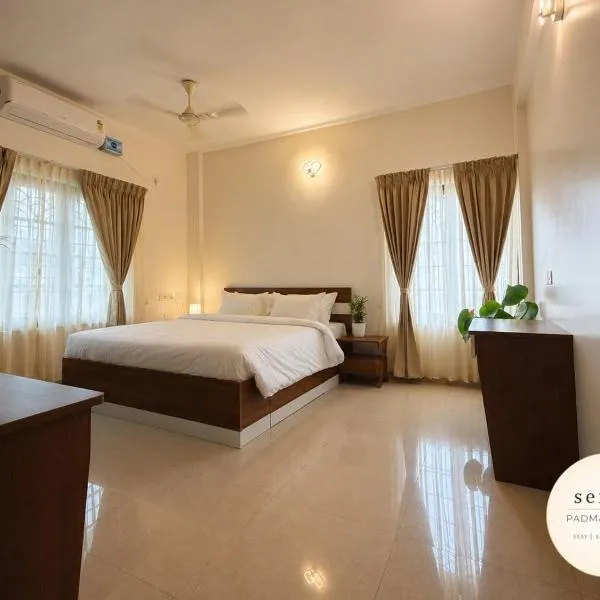 Serene Padmanabham Premium Luxury Apartments Near Sree Padmanabhaswamy Temple, hótel í Trivandrum