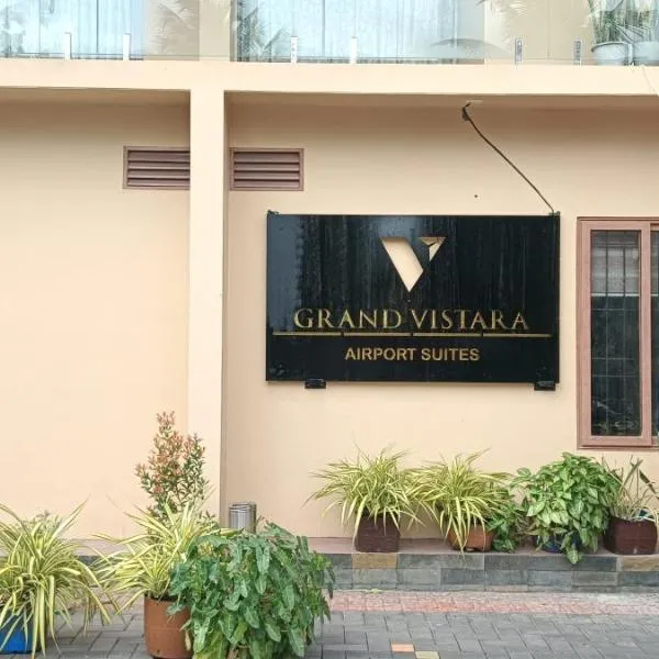 Grand Vistara Airport Suites Cochin, hotel a Nedumbassery