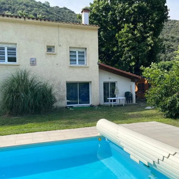 Logis Sol Levante, хотел в Арл-сюр-Тек