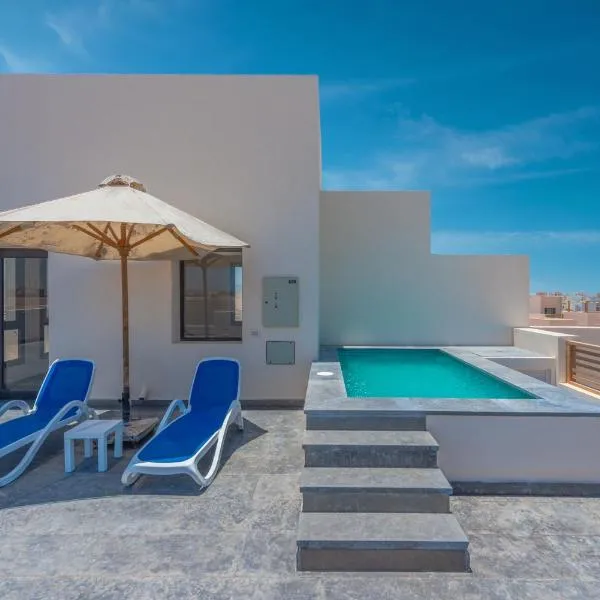 Private Rooftop pool 3BR in Ancient Hill El Gouna, hotel in El Gouna