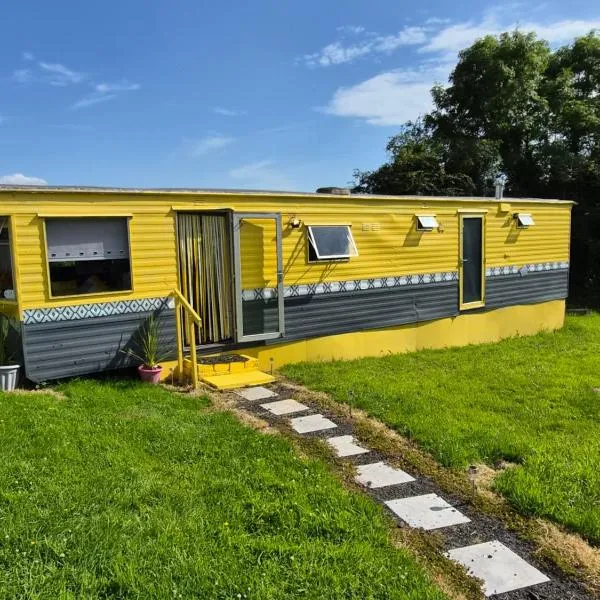 Airport Cottage, hotel in Aldergrove