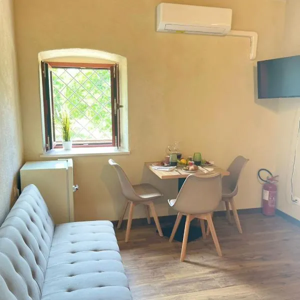 Villa Fontana Apartments, hotel a Casa Boscarelli