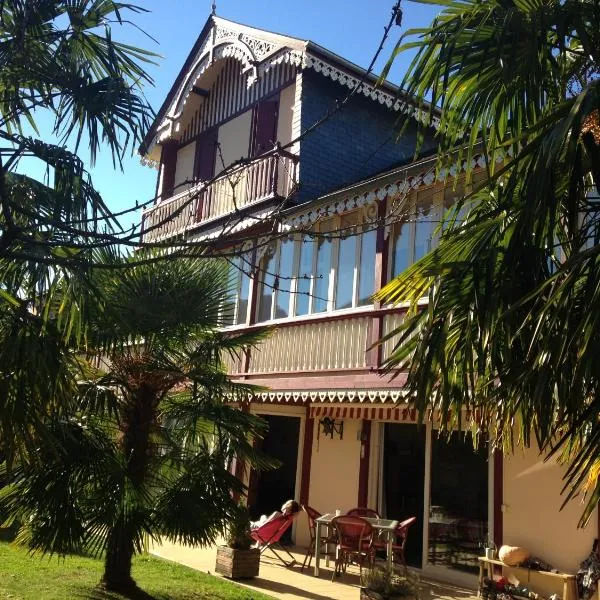 Chalet des Palmiers, hotel in Bagnères-de-Bigorre