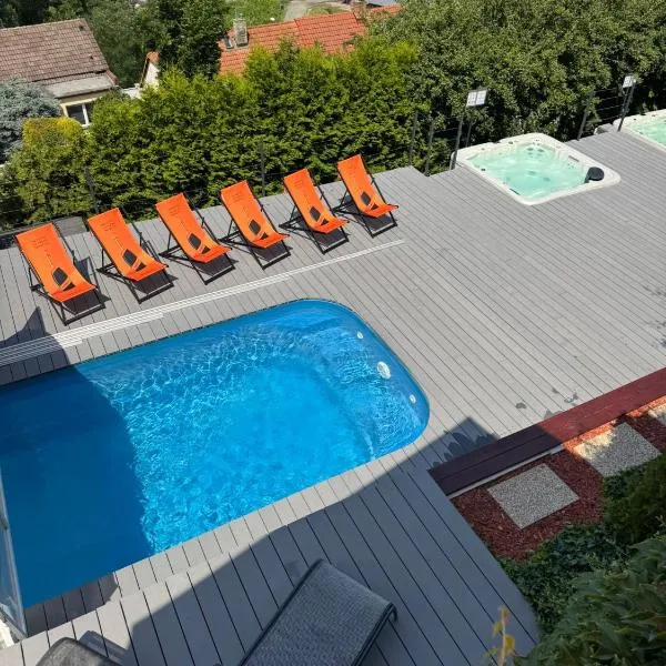 Airport Prague Luxury Apartment & Spa, khách sạn ở Prague