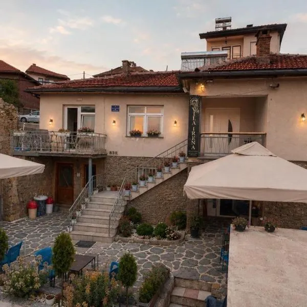 Villa Irena, hotell i Kruševo