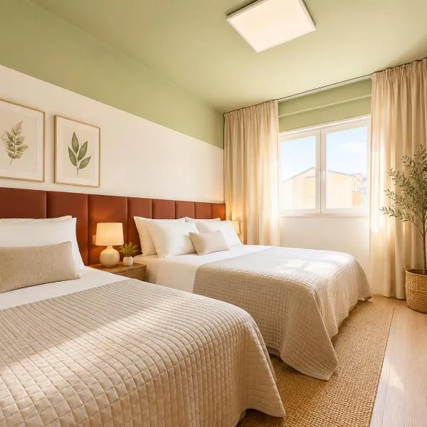 Premium Riviera Apartment- AC,PARKING,COMFORT, готель у місті Голем