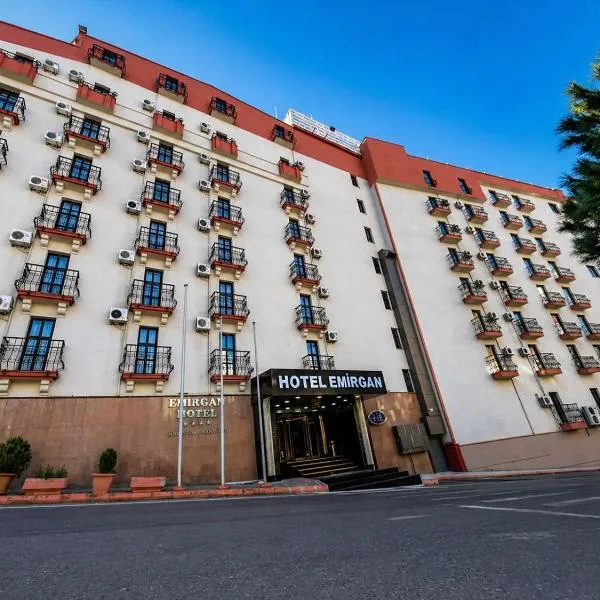 EMİRGAN Otel, hotel Bağlık városában