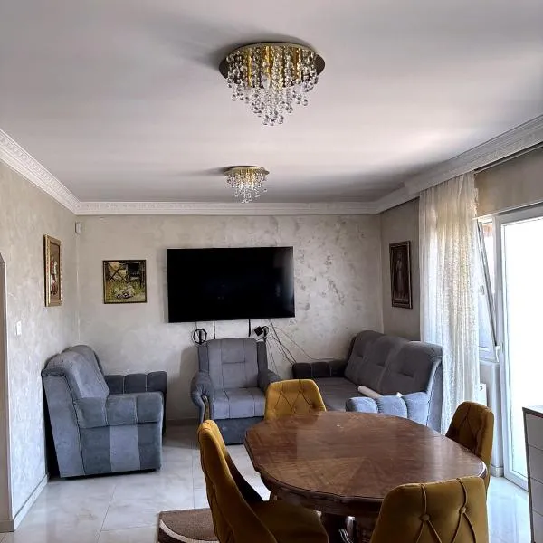 Dubai Apartment I，Veternik的飯店