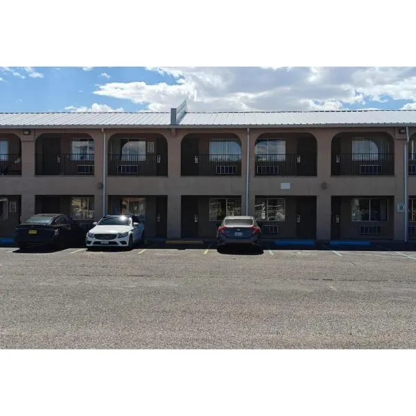 Albuquerque Inn Near Airport I 40, hotelli kohteessa Albuquerque