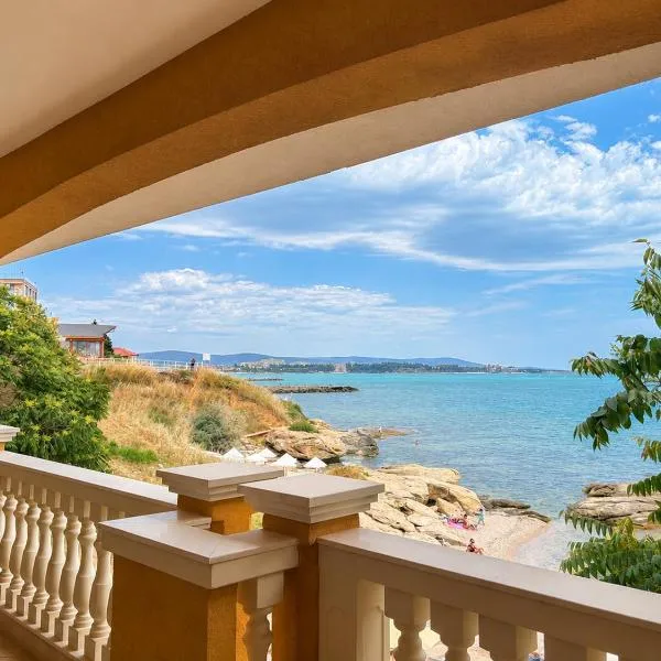 Santa Maria Luxury Suits, hotel v destinácii Ravda