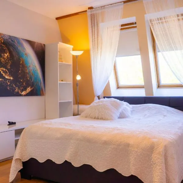 Bright Apartment in Haapsalu, hotel v destinácii Haapsalu